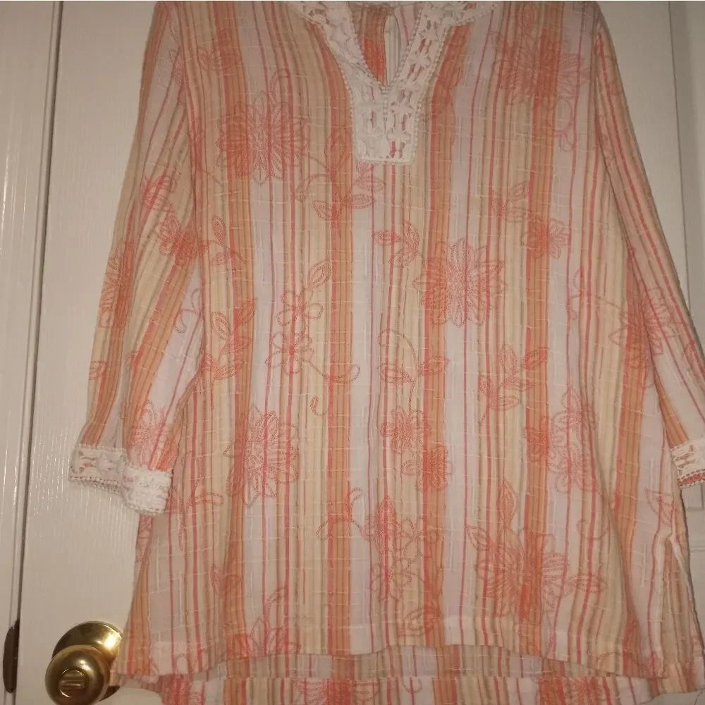 Alfred Dunner Women's 14 White Pink Striped 3/4 Sleeve V-Neck 100% Cotton Top
